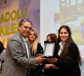 ETNOBOTANIK - Başkan Uysal, Karadenizli Öğrencilerin Ödüllerini Verdi