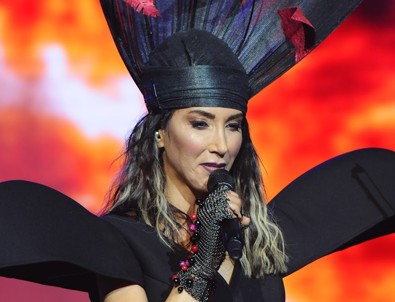 Hande Yener: Ben popun divasıyım