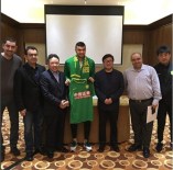 Burak Yılmaz, Beıjıng Guoan Formasını Giydi