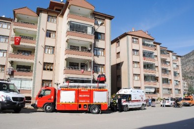 Çatıdan Düşen Yaşlı Adam Öldü