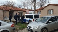 KADIFE SOKAK - Definecilere Polis Baskını