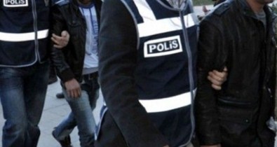 İstanbul Adalet Sarayı'nda Terör Operasyonu Açıklaması 2 Gözaltı