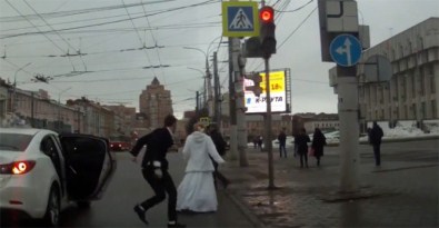 'Kaçak Gelin' Filmi Rusya'da Gerçek Oldu