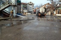 Karabük'te Yollar Yıkanıyor