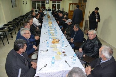 Kayseri Şeker'in; Sarıoğlan Çiftçileri İle Yapılan Arabaşı İkramına Yoğun Katılım