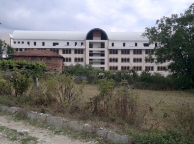 Konuralp Kız Kur'an Kursu İnşaatı Hızla İlerliyor