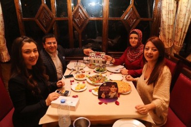 Mezitli Kart'tan Şanslı Çiftlere Sevgililer Günü Armağanı