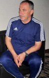 CEVDET UZUNKÖPRÜ - Orhangazispor'da Hoca İle Yollar Ayrıldı