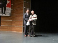 TALHA UĞURLUEL - Taha Uğurluel Açıklaması 'Iı. Abdülhamid'e Çamur Atanlar, Eserlerine Baksın'