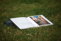 'Tanrı Şehri Kudüs' İsimli Özel Kitap Kütüphanelere Ulaştırıldı