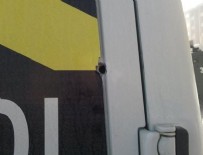 Teröristler öğrenci servisine saldırdı