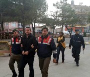 Ugandalı Kurye X-Ray'ı Geçti, Jandarmayı Geçemedi