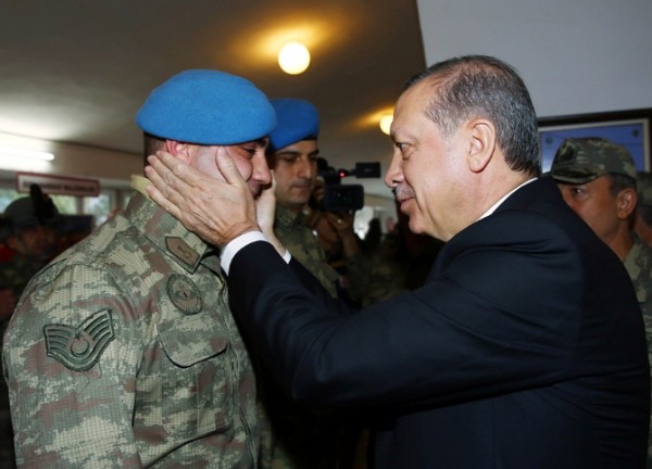 Cumhurbaşkanı JÖAK'ı ziyaret etti