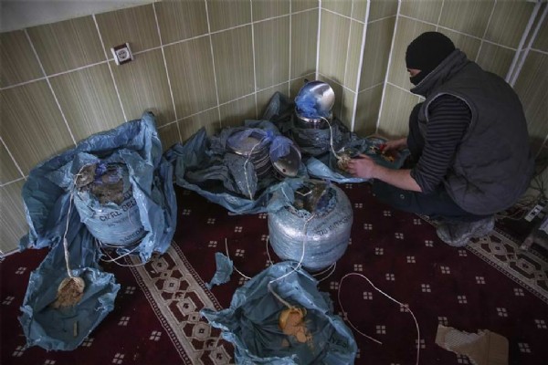 PKK'lılar camiye de bomba yerleştirmiş