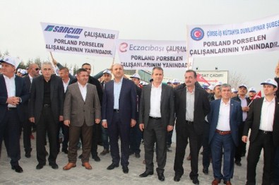 Bilecik'te Fabrika İşçilerinden Eylem