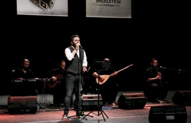 Konserde Doğum Günü Sürprizi