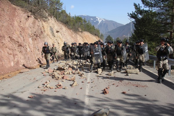 Maden ocağı protestosunda olaylar çıktı