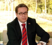 ÖZGÜRLÜK SAVAŞÇISI - Çek Büyükelçiden Fatma Şahin'e Ziyaret