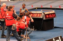 SIRIKLA ATLAMA - Genzebe Dibaba'dan Dünya Rekoru Geldi