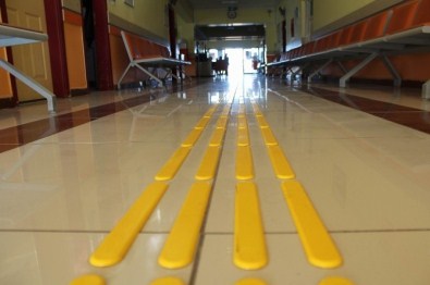 Gemerek Devlet Hastanesi'nde Engeller Kaldırılıyor