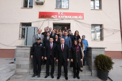 Vali Tuna'dan Seyitgazi'ye Ziyaret