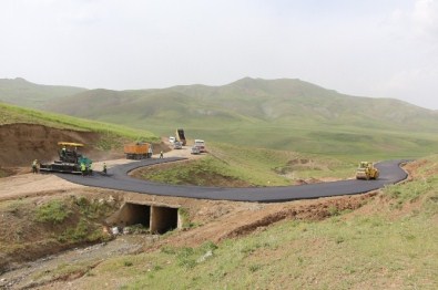 Van'da Yol Çalışmalarına 172 Milyon TL Yatırım Yapıldı