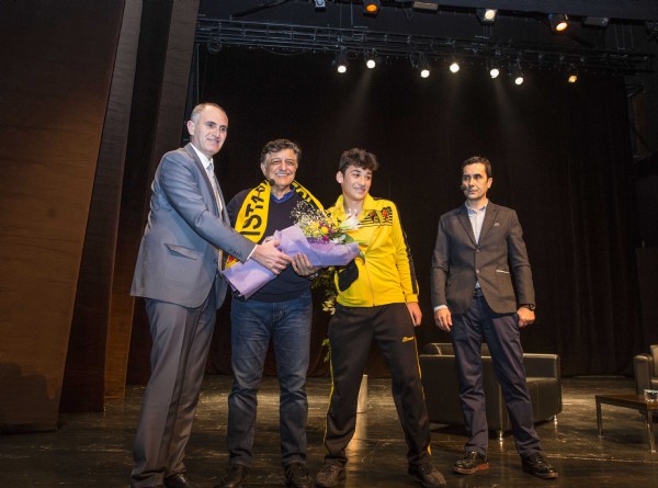 Yılmaz Vural'dan Aziz Yıldırım'a sert eleştiri