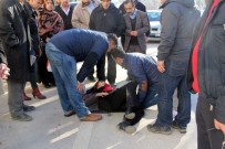 İSLAMOĞLU - Geri Manevra Yapan Otomobil Yayaya Çarptı