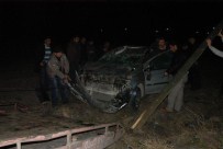 POLİS ARACI - Polis Aracı Kaza Yaptı Açıklaması 2 Yaralı
