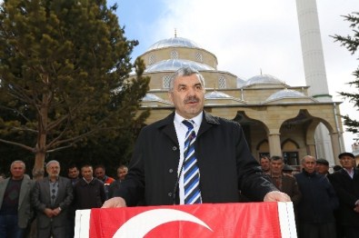 Başkan Çelik, Sarız Meydanının Düzenlenmesi Sözünü Verdi