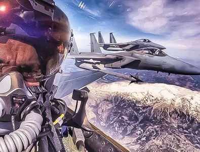 F-16 pilotunun Twitter'daki bu selfiesi konuşuluyor