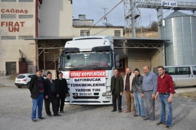 Koyulhisar'dan Bayırbucak Türkmenleri'ne Yardım