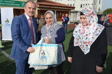 Pamukkale Belediyesi'nden Kadınlara Spor Malzemesi Desteği