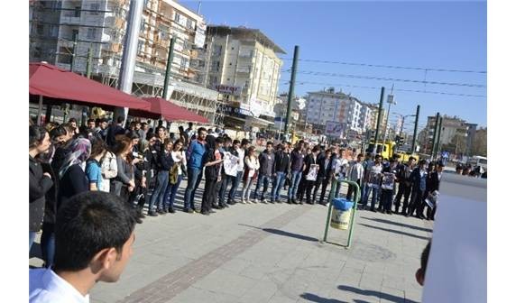Ülkücü Fırat Yılmaz Çakıroğlu, ölümünün yıldönümünde anıldı
