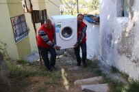 Bayraklı Belediyesinden Vatandaşlara Örnek Yardım