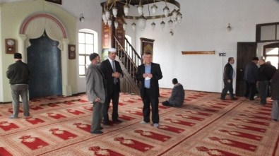 Burhaniye'de Tarihi Cami Restore Edildi