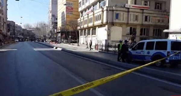 İstanbul'da şüpheli paket seferleri iptal ettirdi