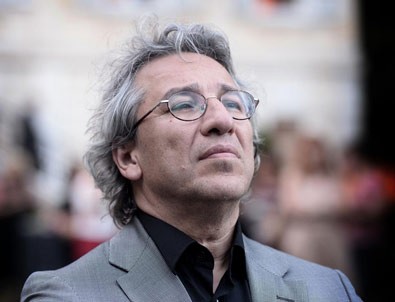 Can Dündar dubleks koğuşta kalıyor