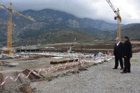 RECAİ BERBER - Dev Hastanede Çalışmalar Devam Ediyor