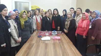 Halk Eğitim Kursları Kadınlara Beceri Kazandırmaya Devam Ediyor