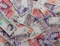 İngiliz Sterlini Brexit korkusuyla geriledi