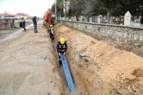 ŞEBEKE HATTI - Karalar Mahallesi'nde İçme Suyu Sorununa Çözüm