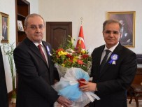 VERGİ HAFTASI - Vergi Haftası Nedeniyle Vali Tapsız'a Ziyaret