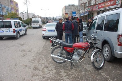 Adıyaman'da Motosiklet Yayaya Çarptı