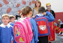 MANIPÜLASYON - Ağır Çantalar Fıtık Ediyor