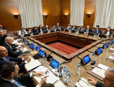 Cenevre'deki Suriye görüşmeleri ertelendi