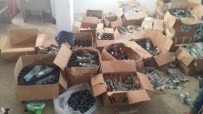 Mersin'de 3 Bin Şişe Sahte İçki Ele Geçirildi