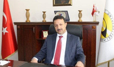 SÜ'de 15 Personel Hakkında 'Terör' Soruşturması