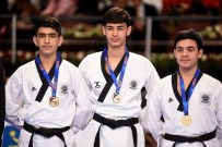 NUR TATAR - Vanlı Tekvandocular Şampiyonlukla Döndüler