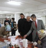 BAKIR İŞLEME - Başkan Başsoy Ermek'i Ziyaret Etti